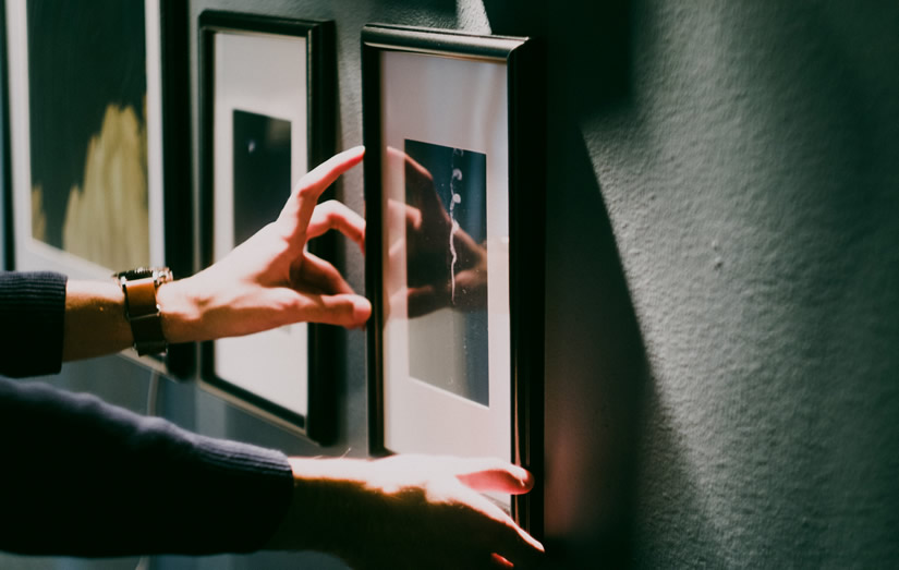 Come appendere un quadro seguendo alcune regole - foto
